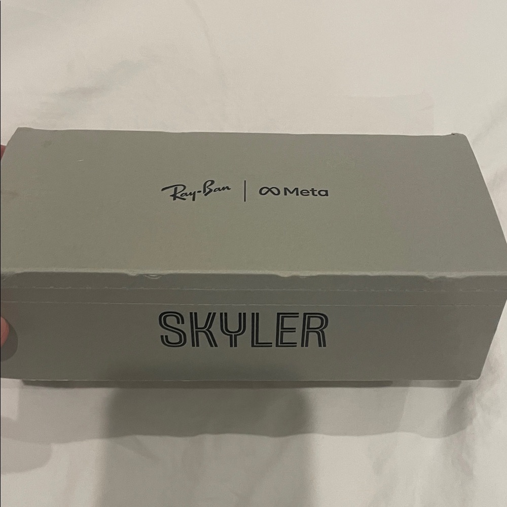 NIB Ray-Ban Meta Skyler